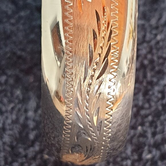 Timeless Elegance: Vintage Handcrafted Taxco Sterling Silver Bangle Bracelet - Picture 9 of 15